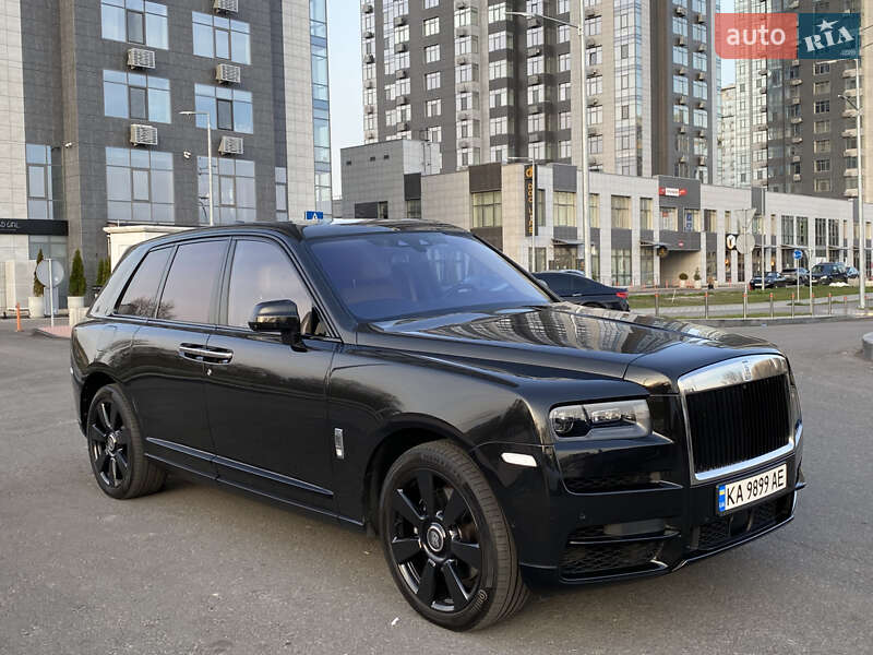 Rolls-royce Cullinan (2020)