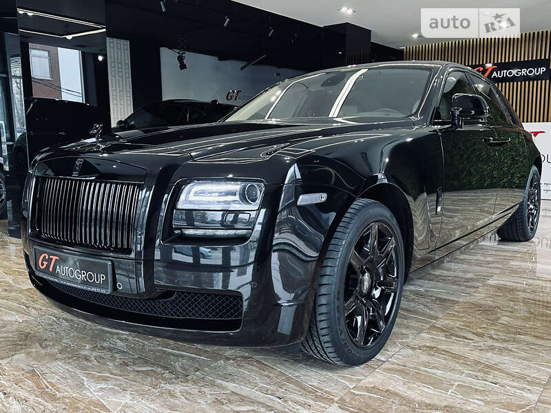 Rolls-royce Ghost (2011)