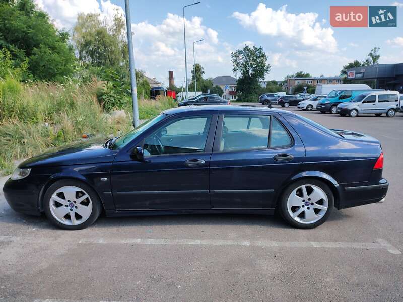 Saab 9-5 (2002)