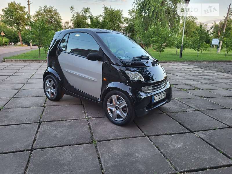 Smart Mcc (2001)