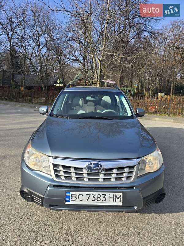 Subaru Forester (2011)