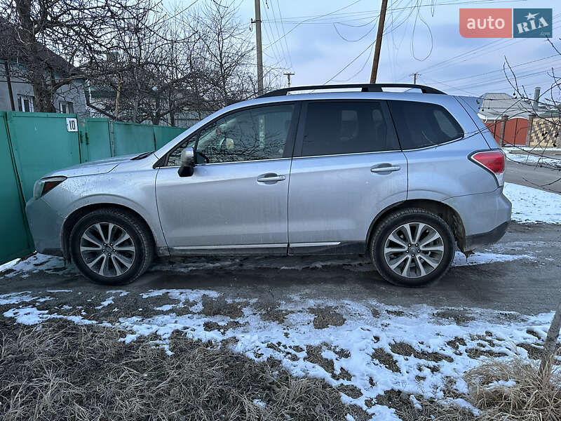 Subaru Forester (2017)