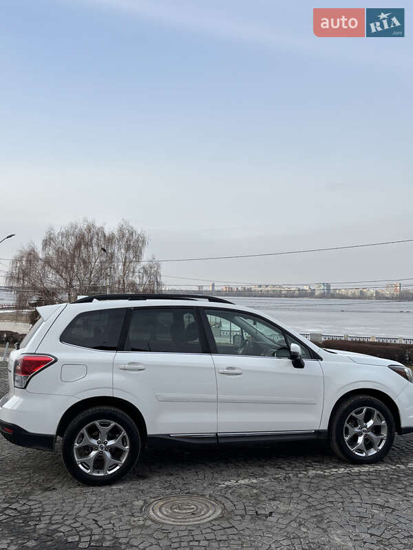 Subaru Forester (2018)