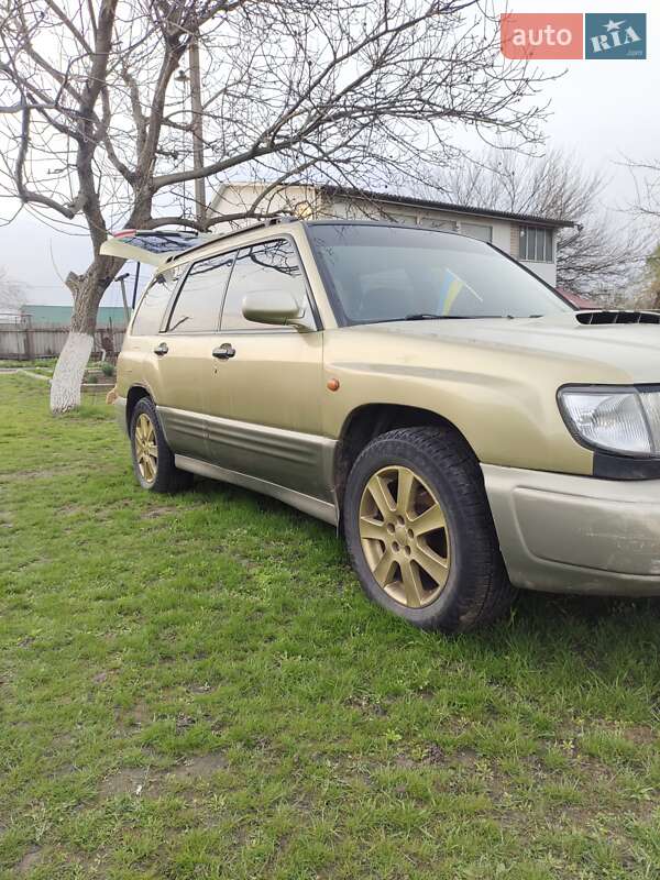 Subaru Forester (2000)