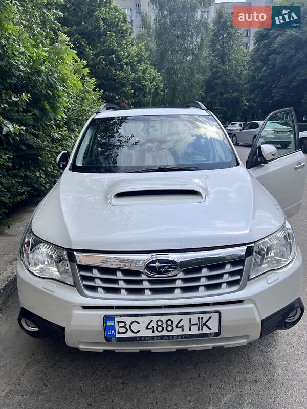 Subaru Forester (2011)