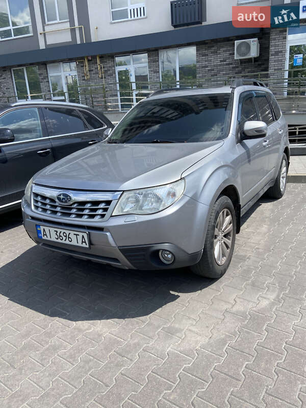 Subaru Forester (2011)