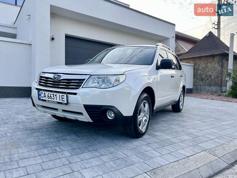 Subaru Forester (2010)