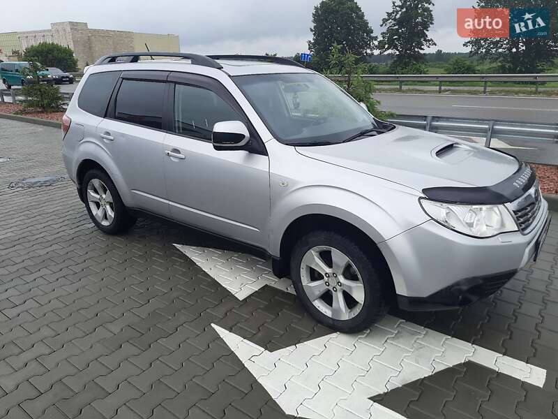 Subaru Forester (2010)