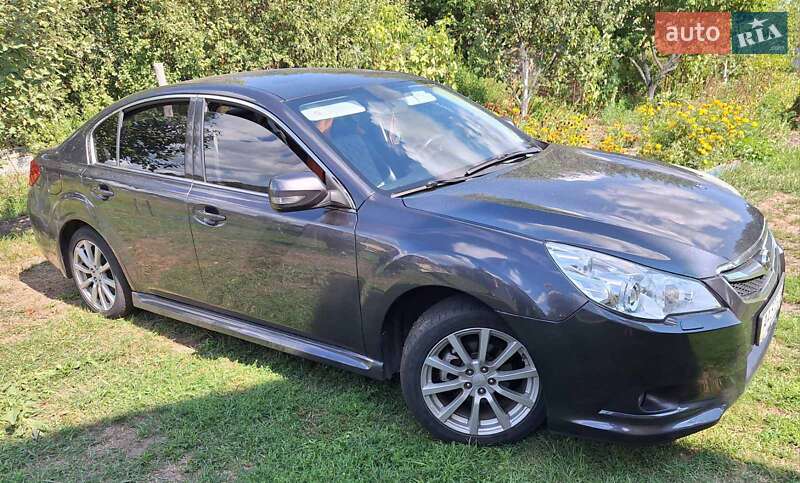 Subaru Legacy (2010)