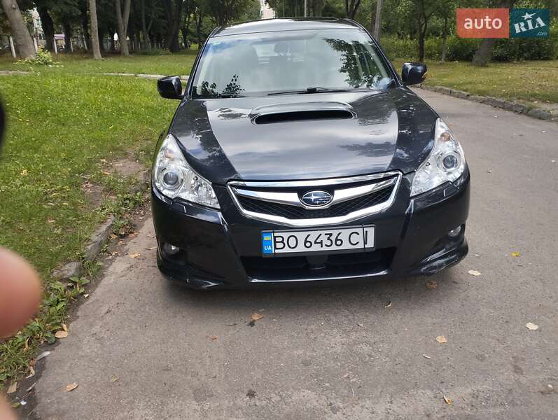 Subaru Legacy (2013)