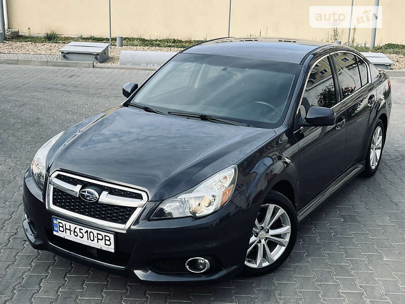 Subaru Legacy (2013)