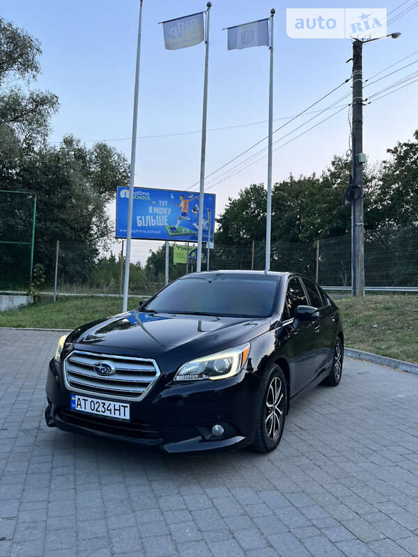 Subaru Legacy (2015)