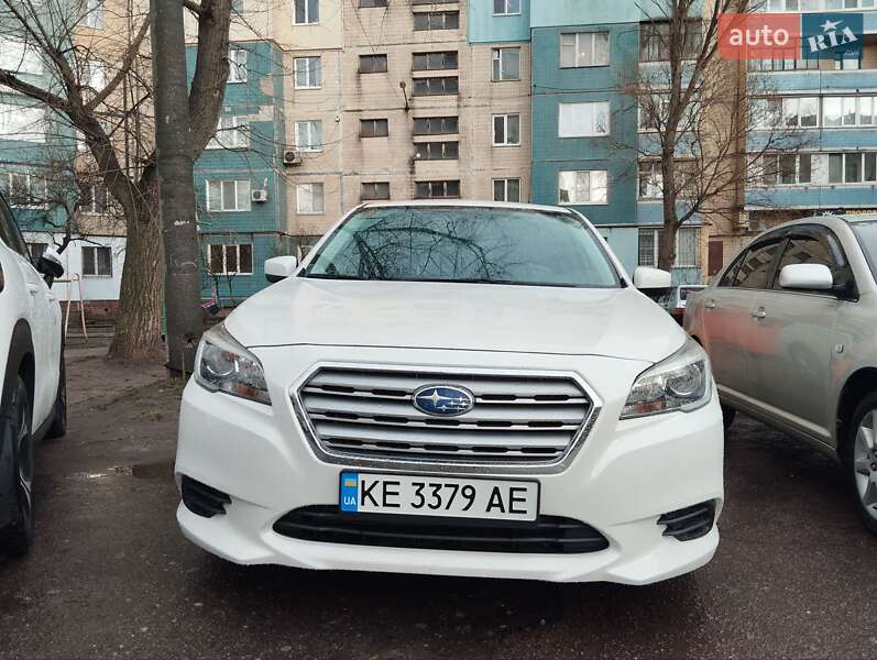 Subaru Legacy (2016)