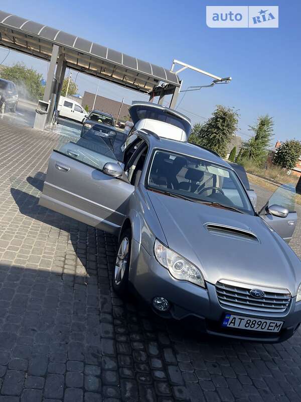 Subaru Legacy (2008)