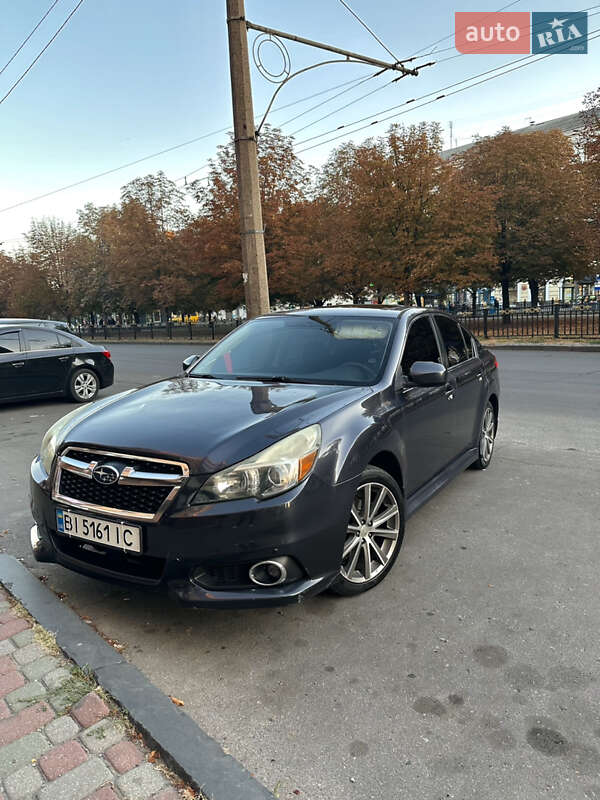 Subaru Legacy (2013)