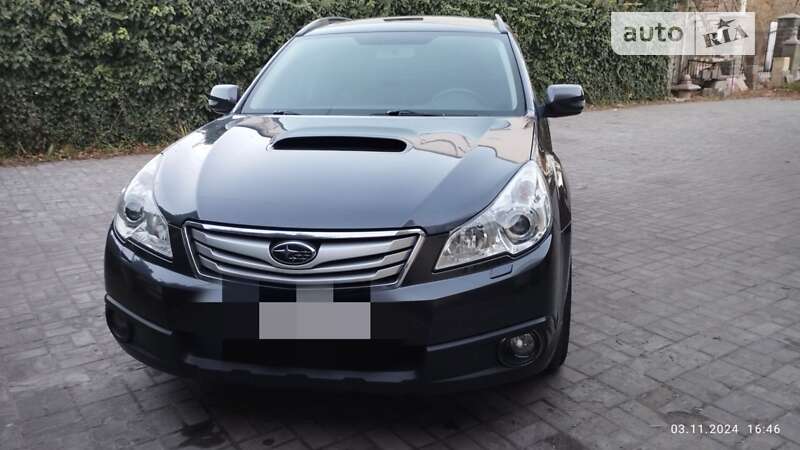 Subaru Legacy (2010)
