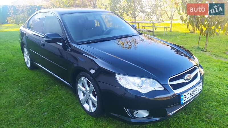 Subaru Legacy (2008)