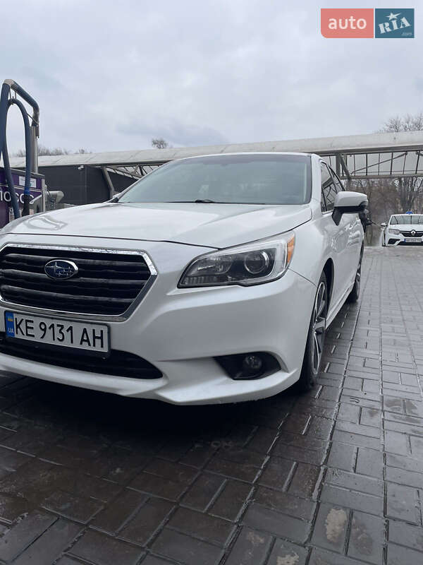 Subaru Legacy (2014)
