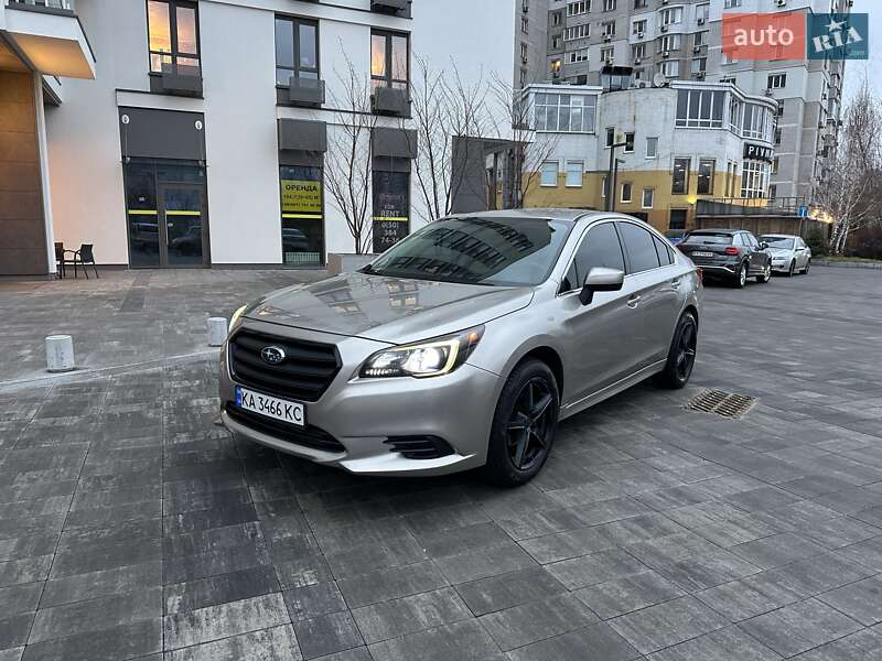 Subaru Legacy (2014)