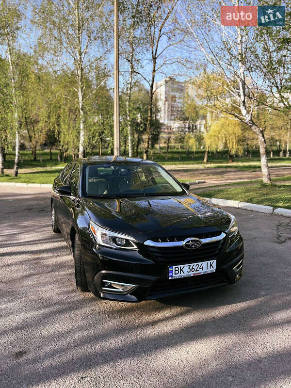 Subaru Legacy (2019)
