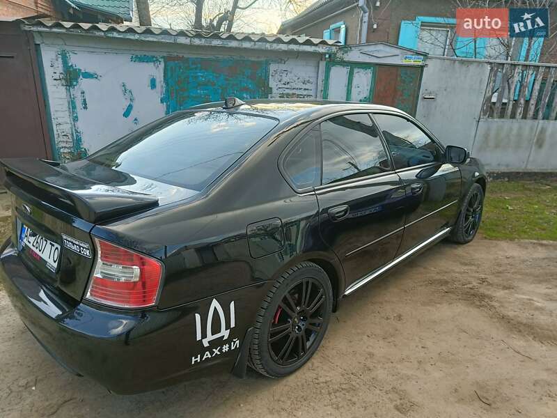 Subaru Legacy (2005)