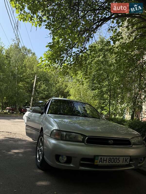 Subaru Legacy (1998)