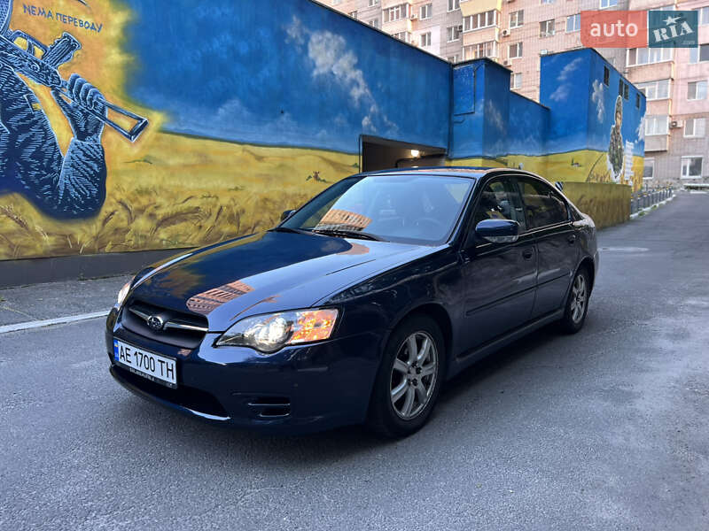 Subaru Legacy (2004)