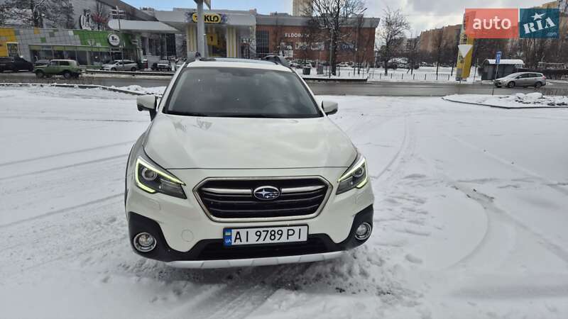 Subaru Outback (2018)