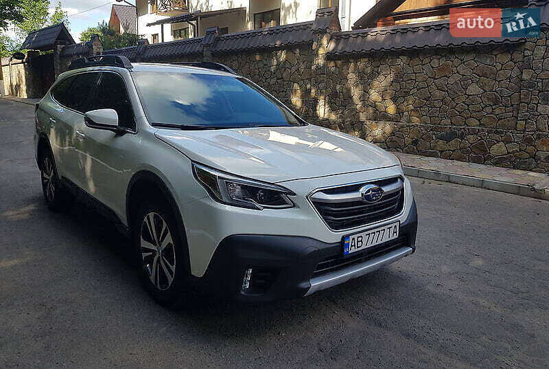 Subaru Outback (2021)