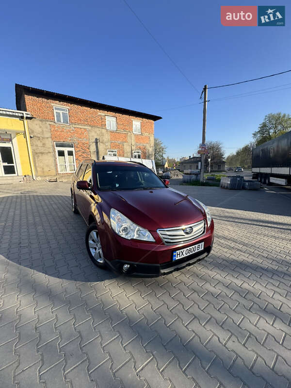 Subaru Outback (2011)