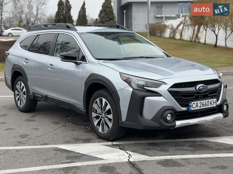 Subaru Outback (2022)