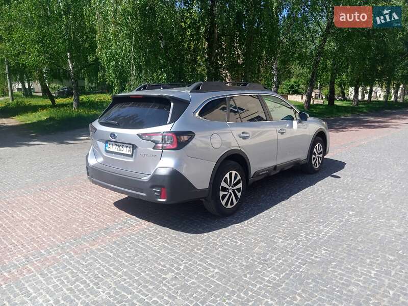 Subaru Outback (2020)