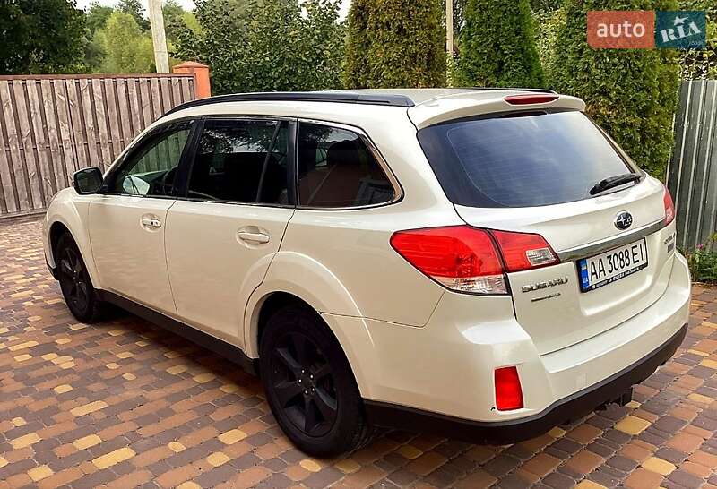 Subaru Outback (2014)