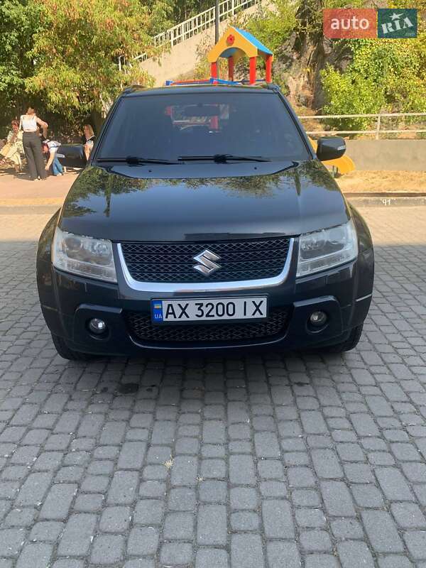 Suzuki Grand vitara (2008)