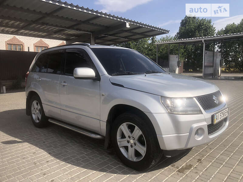 Suzuki Grand vitara (2006)