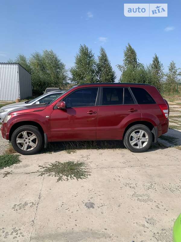 Suzuki Grand vitara (2006)