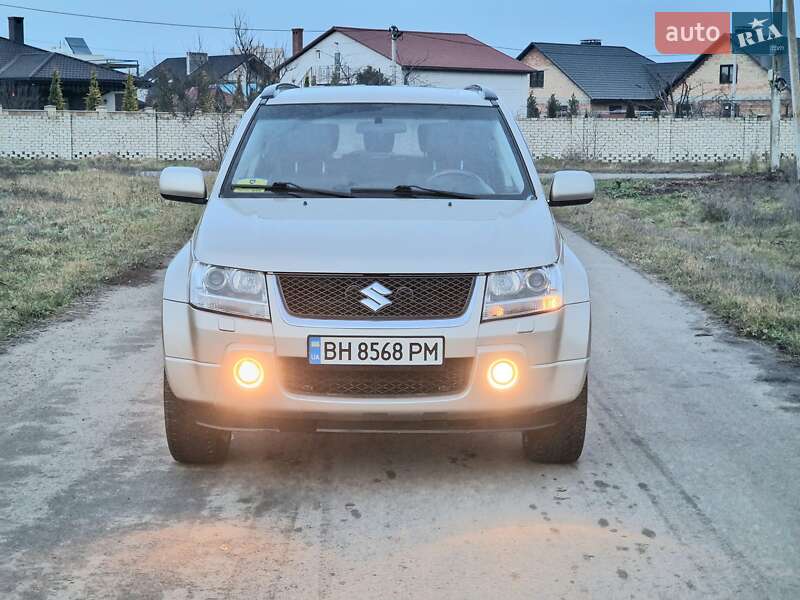 Suzuki Grand vitara (2007)