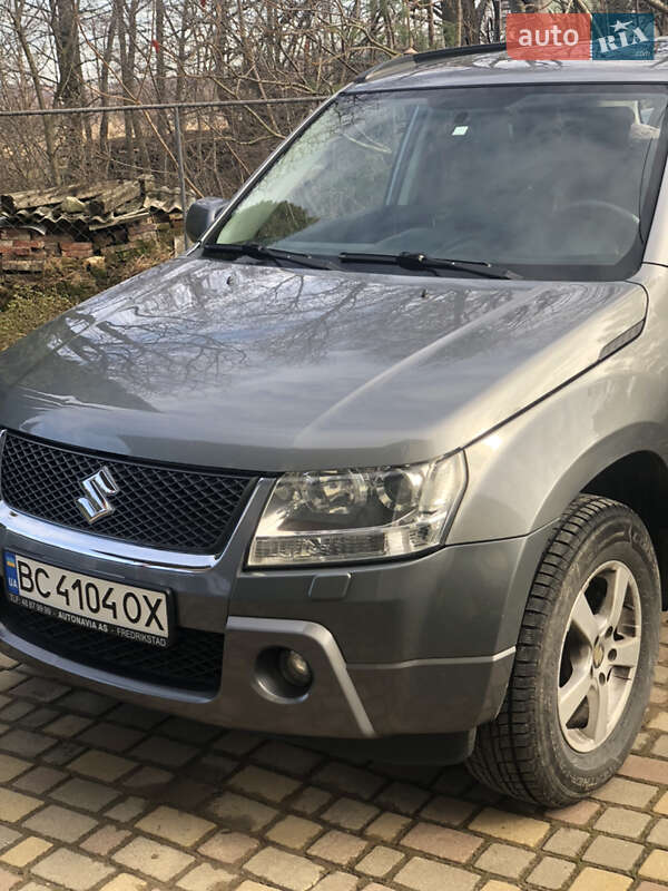Suzuki Grand vitara (2006)