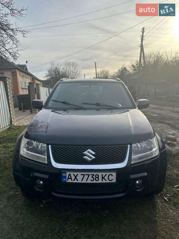 Suzuki Grand vitara (2006)