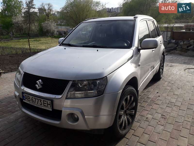Suzuki Grand vitara (2007)