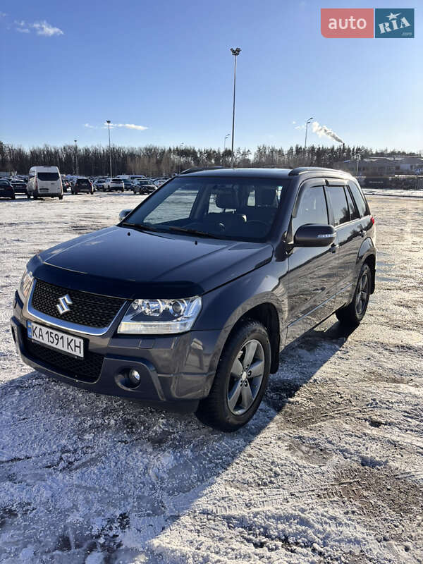 Suzuki Grand vitara (2008)