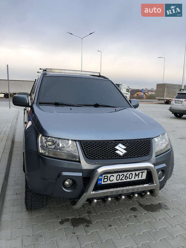 Suzuki Grand vitara (2007)