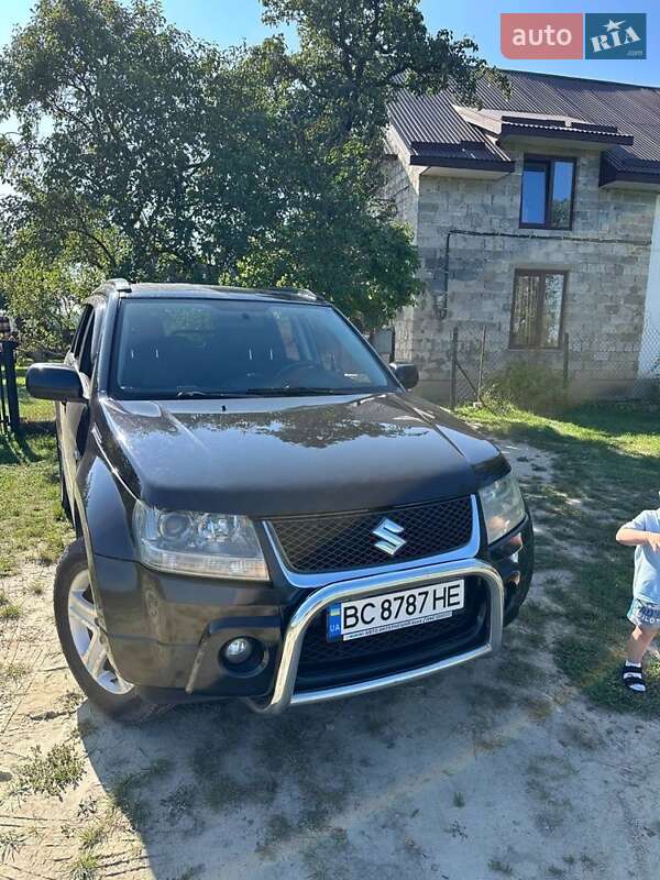 Suzuki Grand vitara (2006)