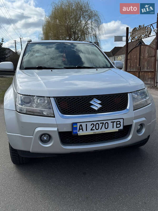 Suzuki Grand vitara (2006)