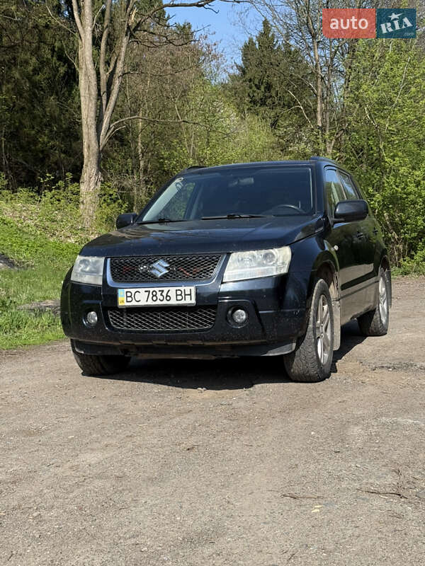 Suzuki Grand vitara (2007)