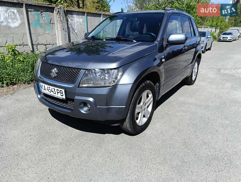 Suzuki Grand vitara (2006)