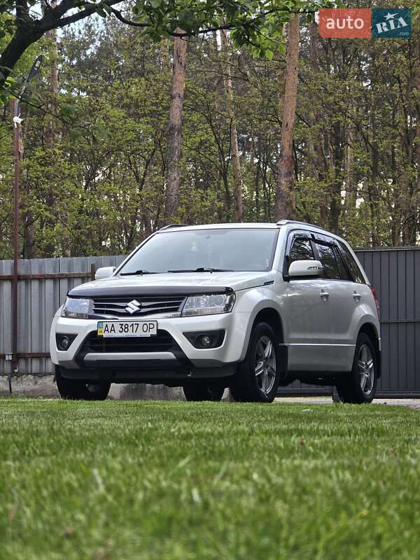 Suzuki Grand vitara (2014)