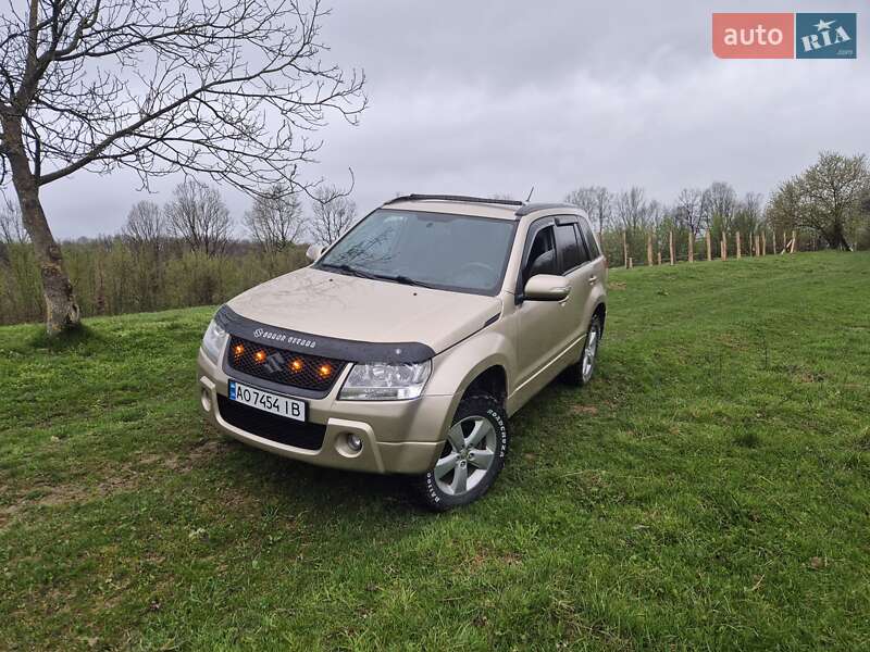Suzuki Grand vitara (2008)