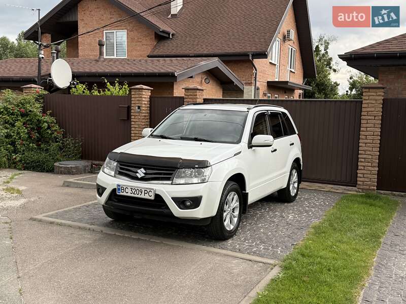 Suzuki Grand vitara (2014)
