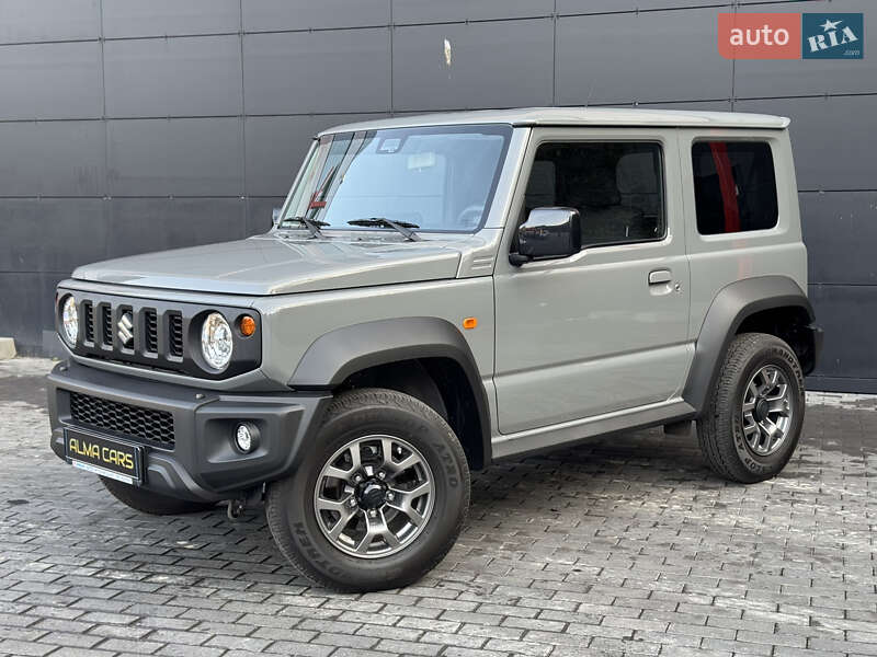 Suzuki Jimny (2023)